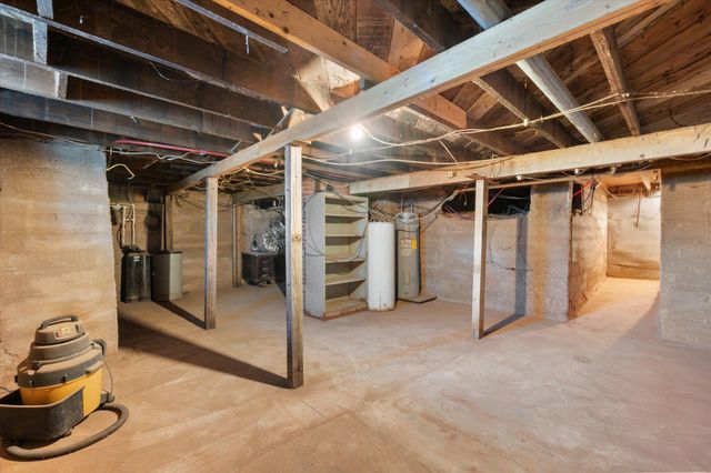 2001 N Main Street, Tahoka, TX 79373