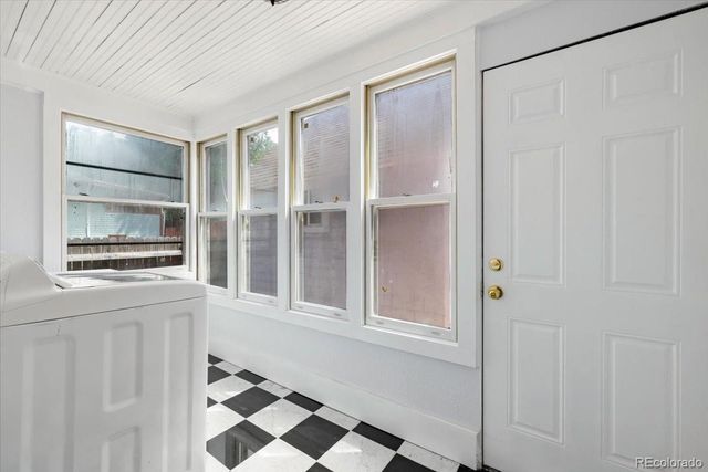 125 Ruxton Avenue, Manitou Springs, CO 80829