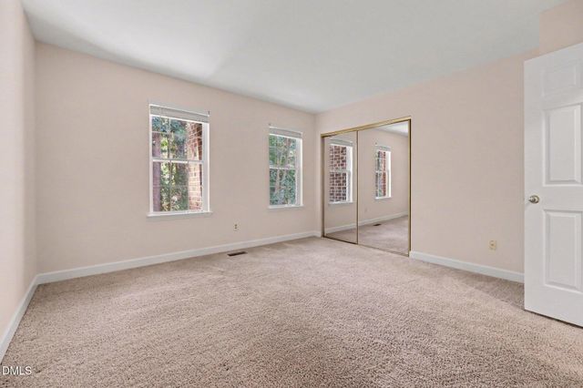 473 Summerwalk Circle, Chapel Hill, NC 27517