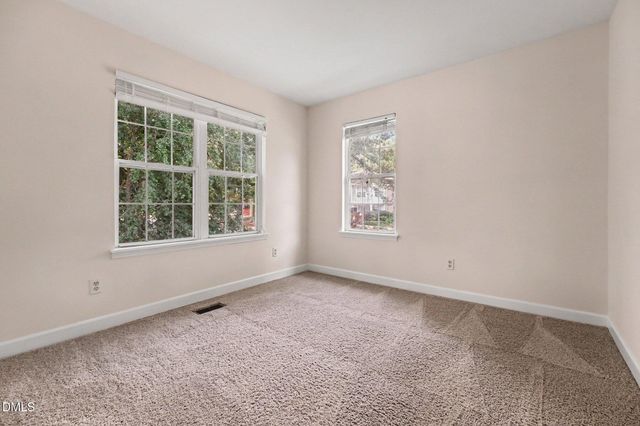 473 Summerwalk Circle, Chapel Hill, NC 27517