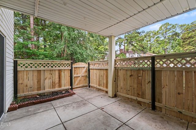 473 Summerwalk Circle, Chapel Hill, NC 27517