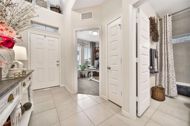 315 Calamint Drive, Crosby, TX 77532