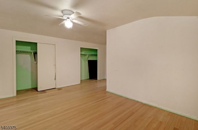 5 Vincent Drive, Parsippany-troy Hills Twp., NJ 07054