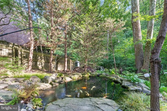 6829 LITTLE RIVER TPKE, Annandale, VA 22003