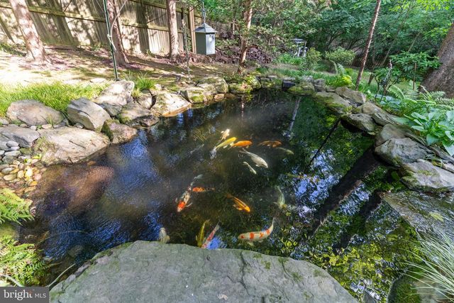 6829 LITTLE RIVER TPKE, Annandale, VA 22003