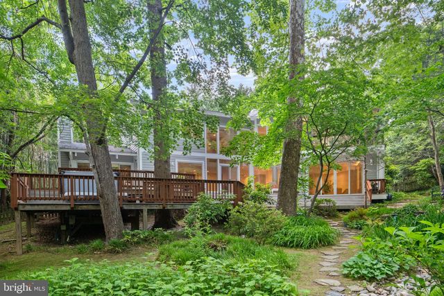 6829 LITTLE RIVER TPKE, Annandale, VA 22003