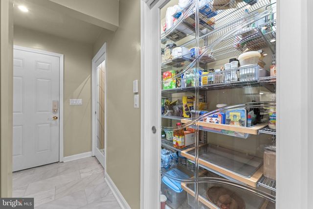 6829 LITTLE RIVER TPKE, Annandale, VA 22003