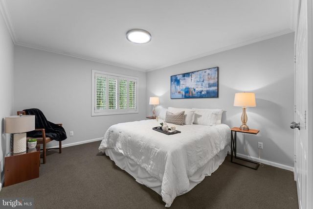 6829 LITTLE RIVER TPKE, Annandale, VA 22003
