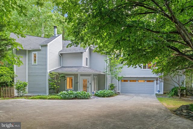 6829 LITTLE RIVER TPKE, Annandale, VA 22003