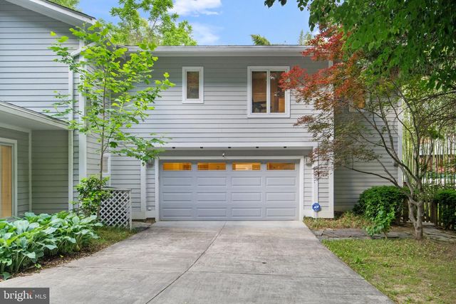 6829 LITTLE RIVER TPKE, Annandale, VA 22003