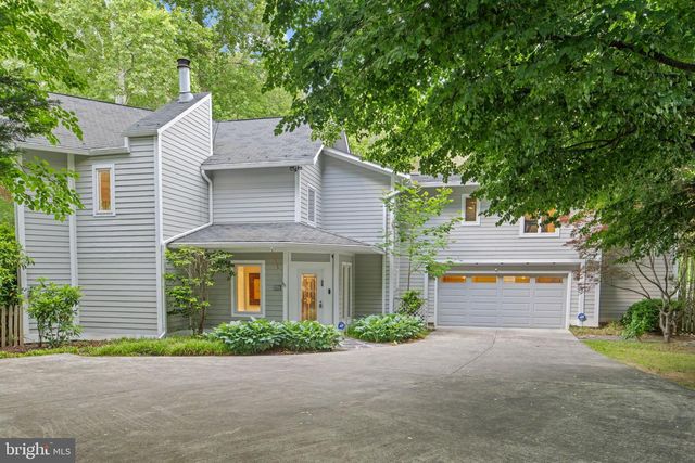 6829 LITTLE RIVER TPKE, Annandale, VA 22003