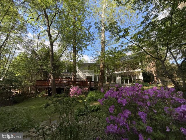 6829 LITTLE RIVER TPKE, Annandale, VA 22003
