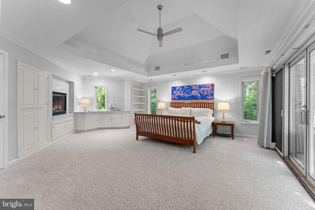 6829 LITTLE RIVER TPKE, Annandale, VA 22003