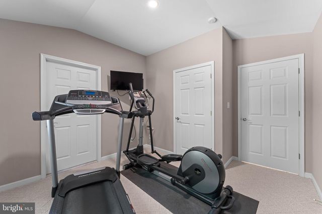 6829 LITTLE RIVER TPKE, Annandale, VA 22003