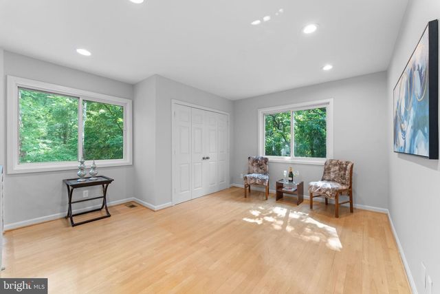 6829 LITTLE RIVER TPKE, Annandale, VA 22003