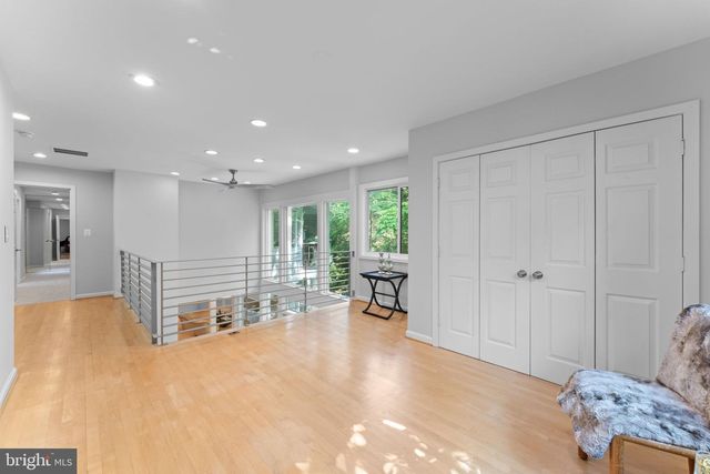 6829 LITTLE RIVER TPKE, Annandale, VA 22003