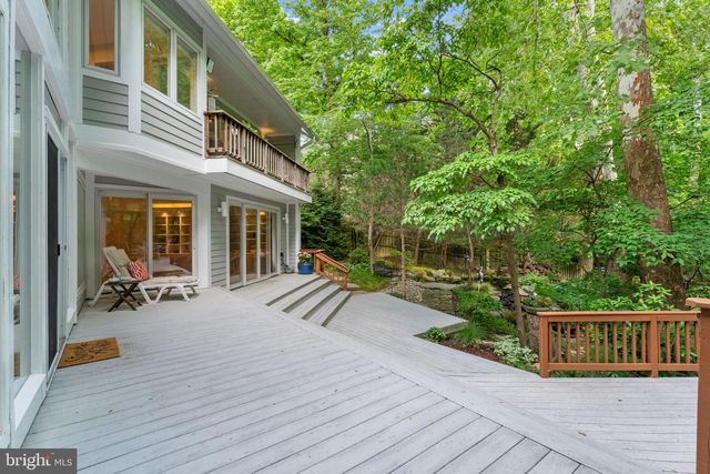 6829 LITTLE RIVER TPKE, Annandale, VA 22003