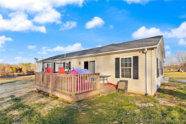 4357 S State Road 66, English, IN 47118