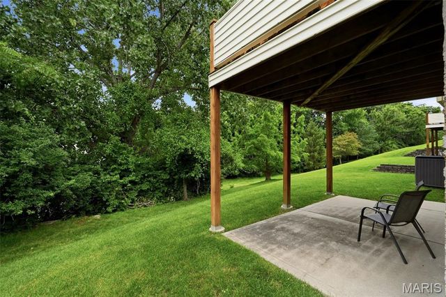 835 Stone Meadow Drive, Chesterfield, MO 63005