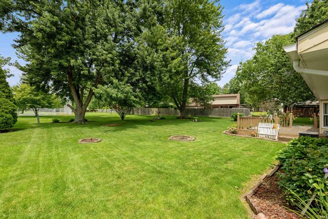 3626 Stone Creek Run, Fort Wayne, IN 46804