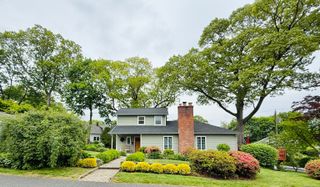 16 Hillcrest Avenue, Milford, CT 06460