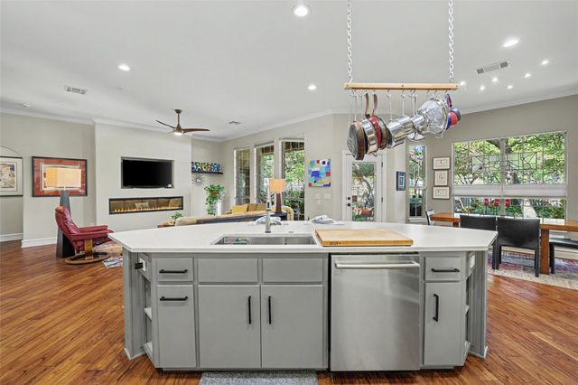 805 Boquilla TRL, Georgetown, TX 78633