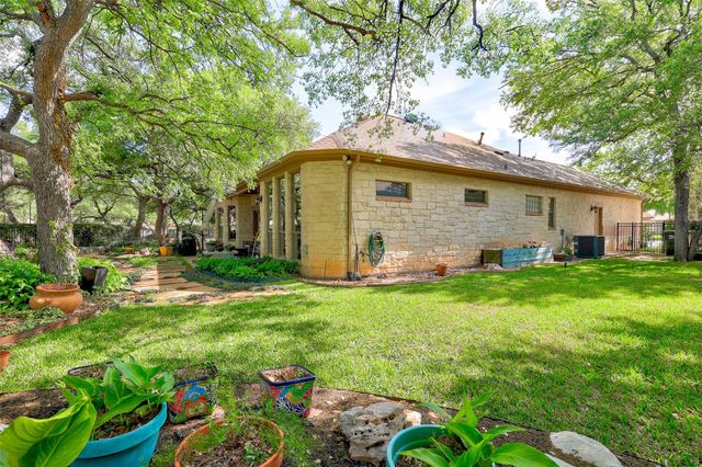 805 Boquilla TRL, Georgetown, TX 78633