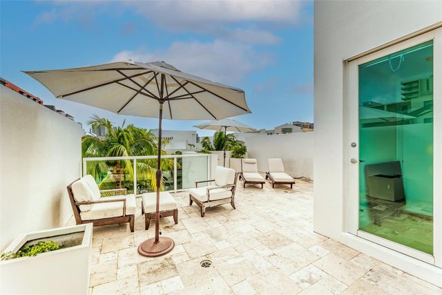 727 NE 4th Avenue, Fort Lauderdale, FL 33304