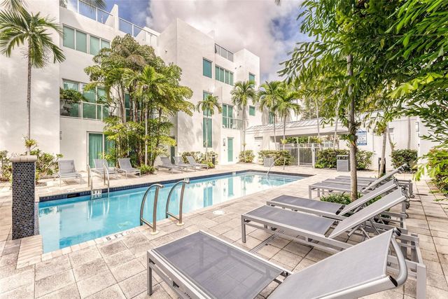 727 NE 4th Avenue, Fort Lauderdale, FL 33304