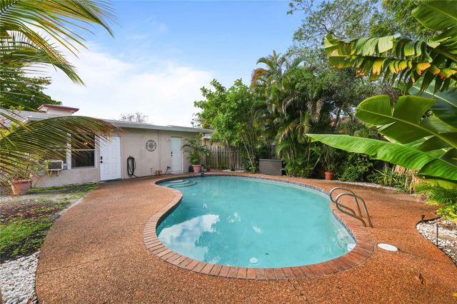 51 NE 49th Street, Fort Lauderdale, FL 33334