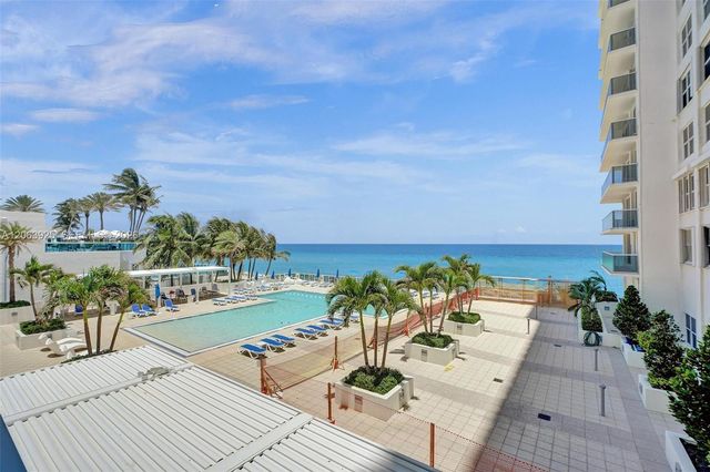 2751 S Ocean Drive 301S, Hollywood, FL 33019