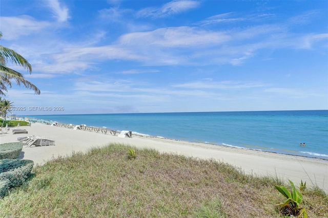 2751 S Ocean Drive 301S, Hollywood, FL 33019