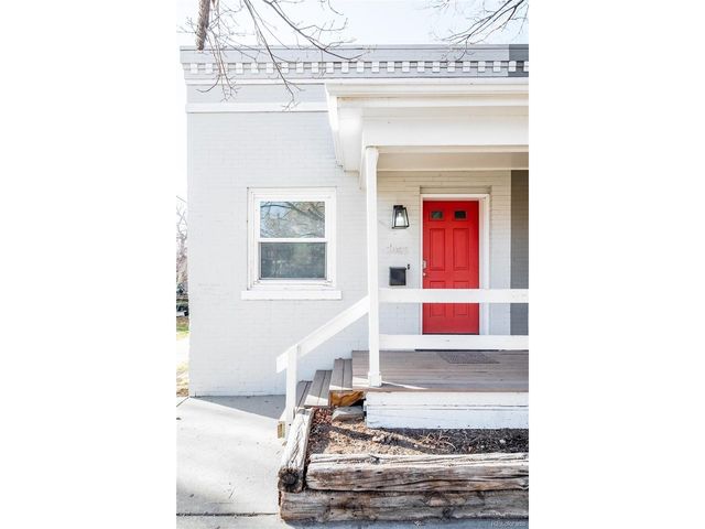 2405 Tremont Pl, Denver, CO 80205