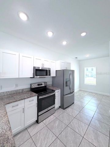 812 GLASTONBURY DRIVE, Kissimmee, FL 34758