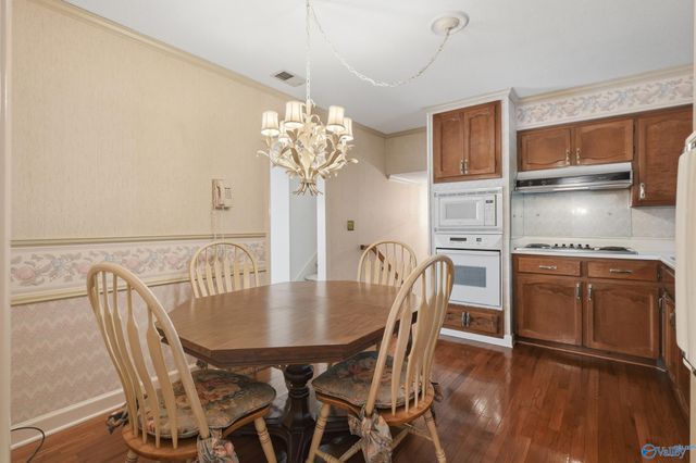 8008 Lauderdale Road, Huntsville, AL 35802