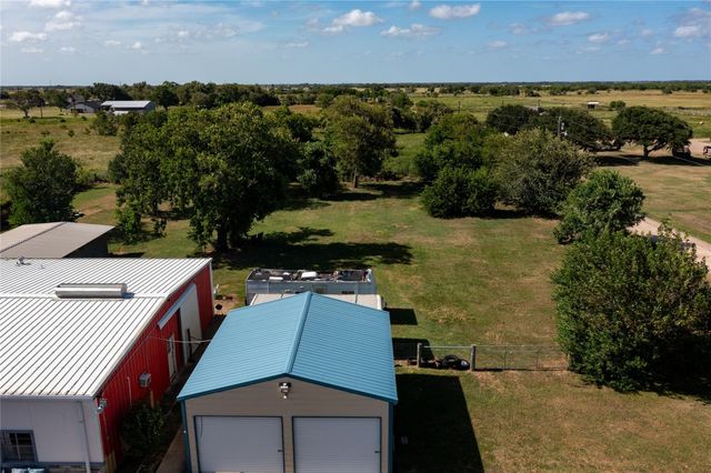 14100 Fm-2853, Palacios, TX 77465