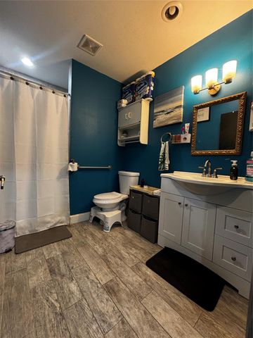 14100 Fm-2853, Palacios, TX 77465