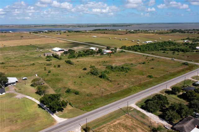 14100 Fm-2853, Palacios, TX 77465