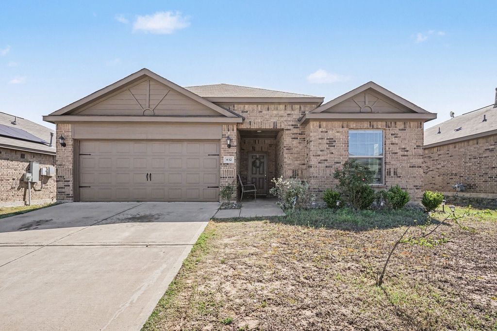 832 Clark Drive, Ferris, TX 75125