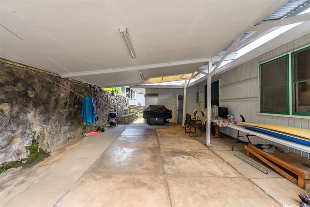 2077 10th Avenue, Honolulu, HI 96816