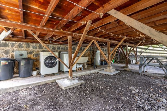 2077 10th Avenue, Honolulu, HI 96816