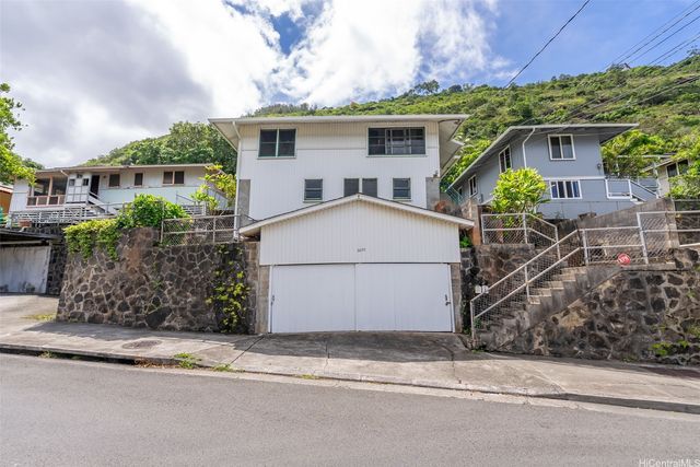 2077 10th Avenue, Honolulu, HI 96816