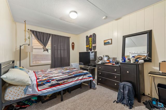 2077 10th Avenue, Honolulu, HI 96816