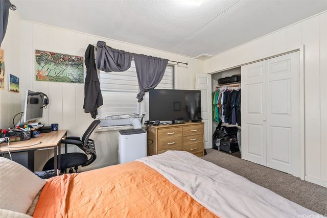 2077 10th Avenue, Honolulu, HI 96816