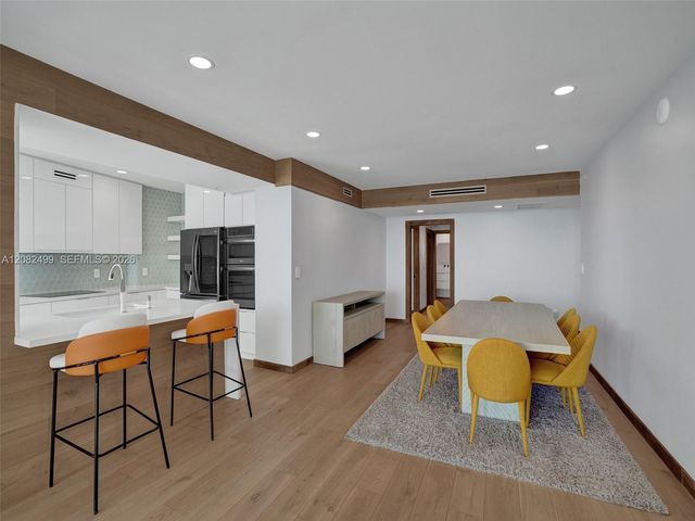 325 S Biscayne Boulevard 1423, Miami, FL 33131