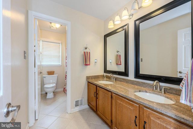 20624 CAMPTOWN CT, Ashburn, VA 20147