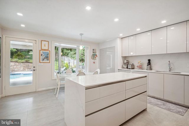 4903 BALTAN RD, Bethesda, MD 20816