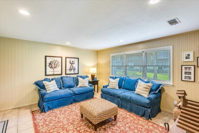 325 Beachside Drive, Trinidad, TX 75163