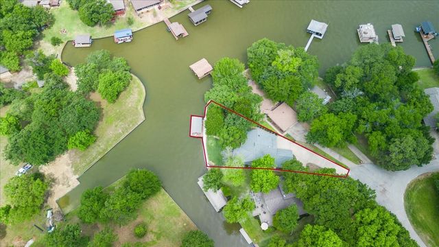 325 Beachside Drive, Trinidad, TX 75163