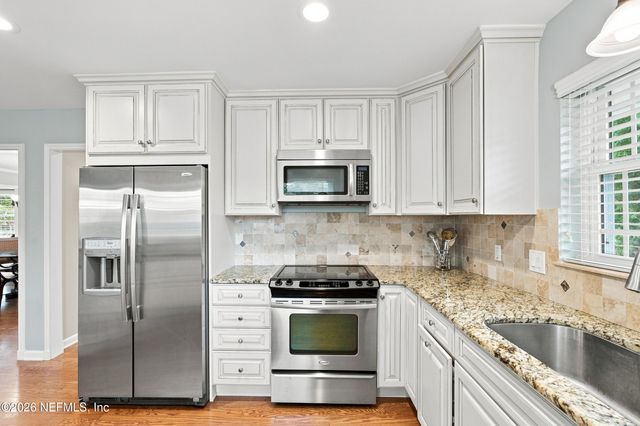 2801 ALVARADO Avenue, Jacksonville, FL 32217